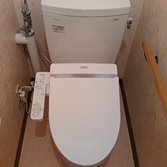 戸建住宅１・２Ｆトイレ交換、ＴＯＴＯ『ピュアレストＱＲ』で超節水へ！札幌市