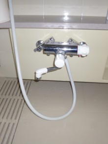 浴室洗い場の水栓交換