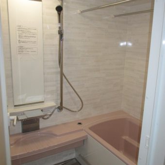 タカラスタンダードの鋳物ホーロー浴槽で安心に包まれる入浴！札幌市
