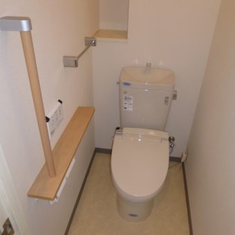ＬＩＸＩＬ『アメージュＺ便器』+シャワートイレ『ＫＡシリーズ』でサッとリフォーム！札幌市