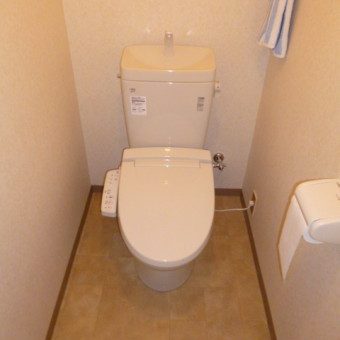 隅付きタンクトイレからのトイレリフォーム