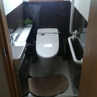 トイレパネルで汚れもニオイもシャットアウトのお手入れカンタン施工事例！札幌市
