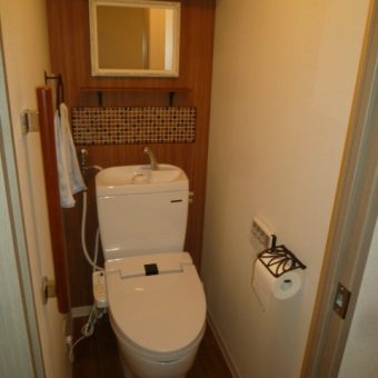札幌市厚別区　暖かさの感じられるこだわりのトイレ空間