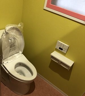 テナントビルのトイレを和式から洋式に交換　お手入れしやすいトイレへ　札幌市［女子トイレ編］