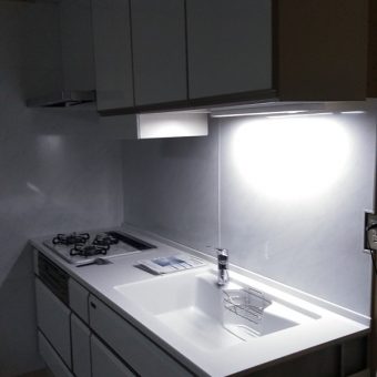 整理整頓してキッチン用品も小物もすっきりと片付くキッチンへ！札幌市マンション