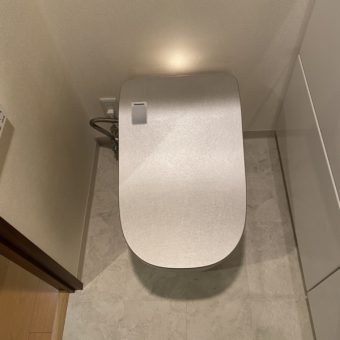 パナソニック『アラウーノ／銀嶺』で上品さと清潔感を与えるトイレへ！札幌市マンション