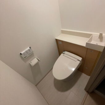 ＬＩＸＩＬ（ＩＮＡＸ）キャビネット付トイレ『リフォレ』で空間すっきり！札幌市マンション ★YouTube動画有
