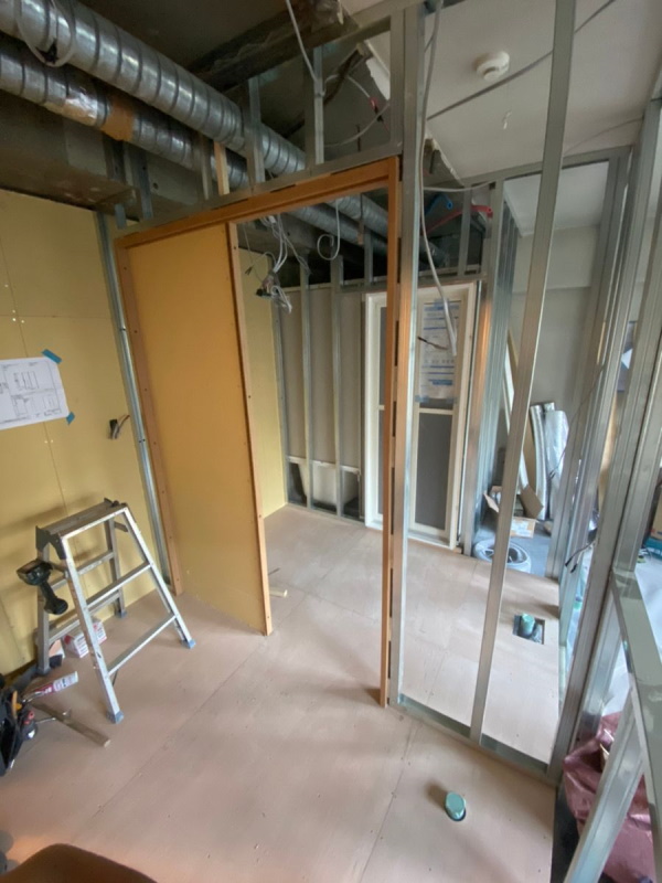 4建具枠付けたり