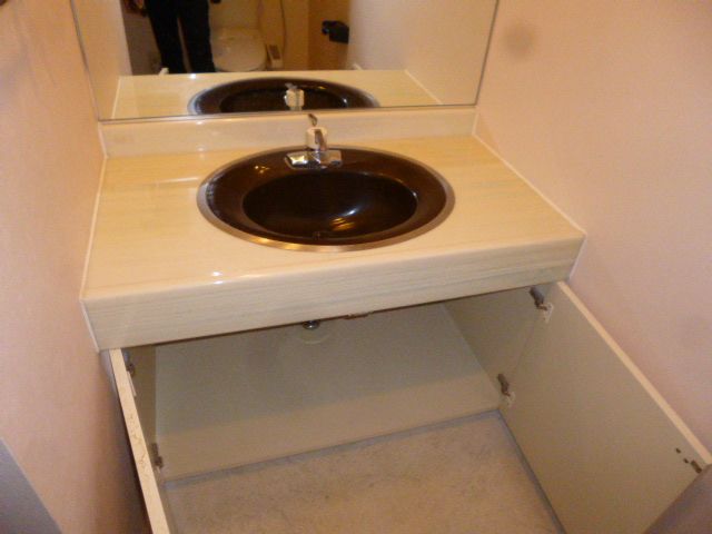 1施工前トイレ手洗い