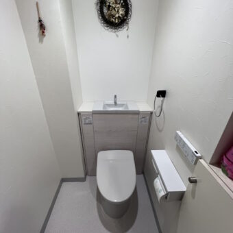 TOTO収納付トイレ『レストパル』で限られたトイレ空間を最大限に活用します！札幌市マンション