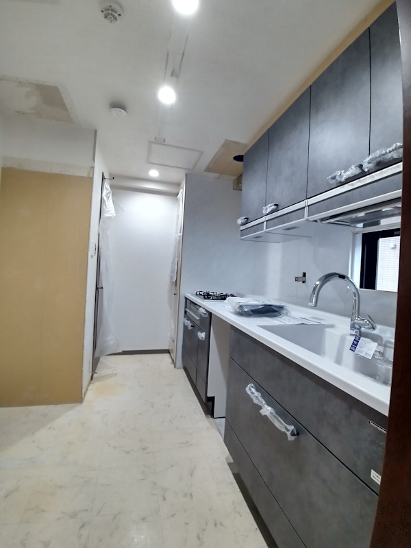 7施工中