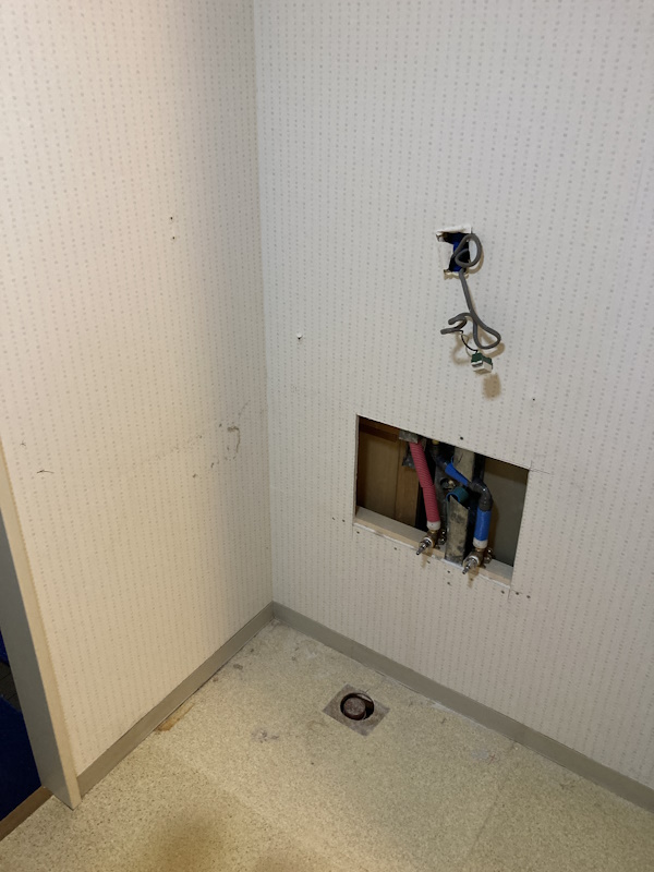 2施工中洗面