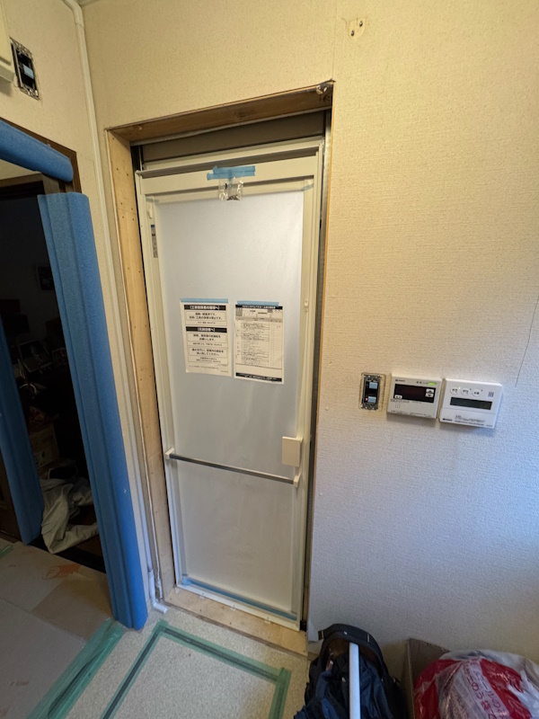4施工中お風呂3