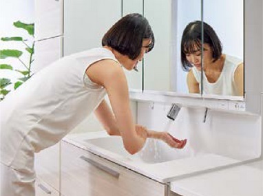 奥行ひろびろ