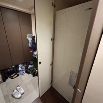 コロナ製角型460Ｌ追いだきフルオートタイプ電気温水器へ交換リフォーム！札幌市マンション」