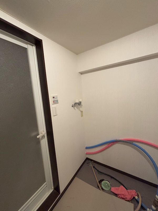 4洗面施工中3