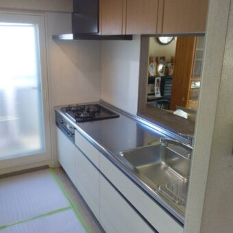 システムキッチン下台のみ交換で、リーズナブルに快適リフォーム！札幌市マンション