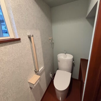 モリスの世界観でトイレ空間を彩る、思い描いていた通りの安らぐ空間へ！札幌市戸建