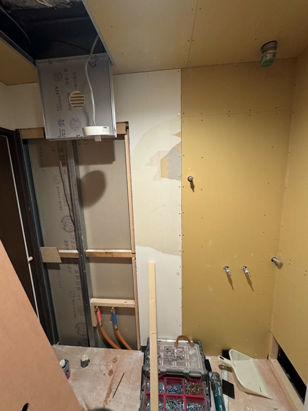 3施工中お風呂2