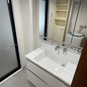 タカラ洗面化粧台『リジャスト』でシャープですっきりとした洗面空間へリフォーム！札幌市マンション