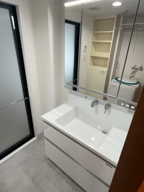 6施工後洗面9