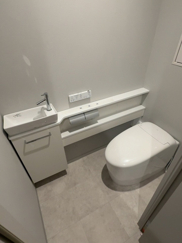 9施工後トイレ