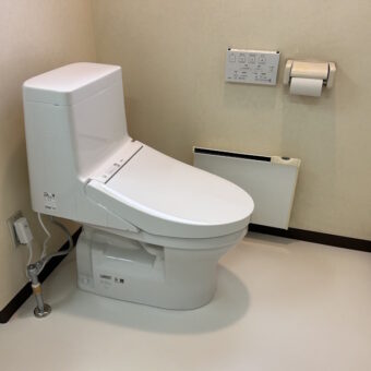 TOTOウォシュレット一体形便器クリーンデザインの『ＺＪ１』シリーズでお掃除ラクラク！札幌市某事務所