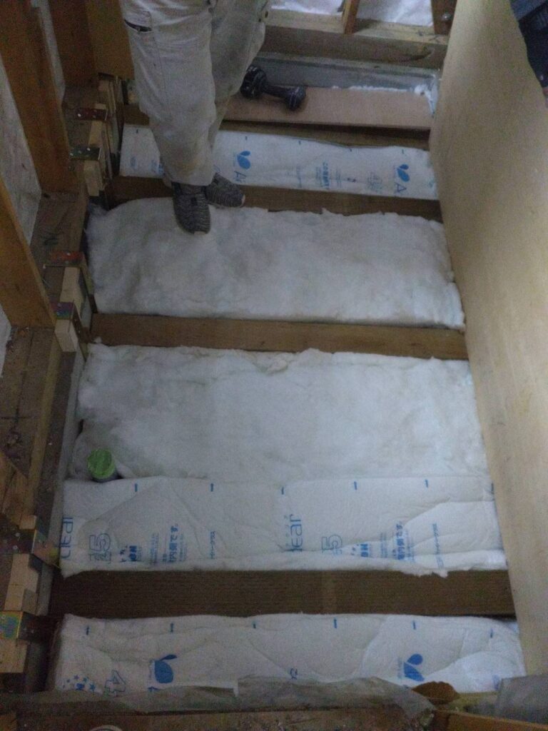 3施工中お風呂3