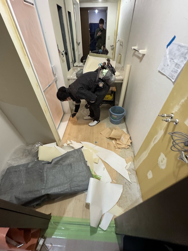 2クッションフロア施工中