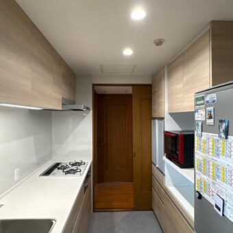 タカラ木製システムキッチン『リフィット』で機能性と耐久性アップ!札幌市マンション