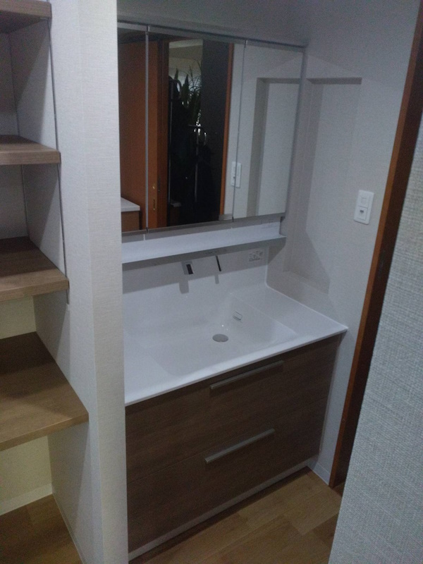 8施工後洗面4